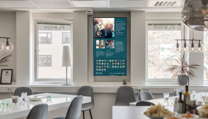 digital infoskärm med Spintr-integration