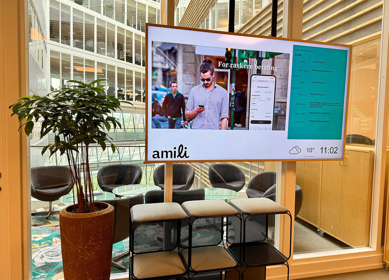 Amili digital screen