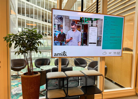 Amili digital screen