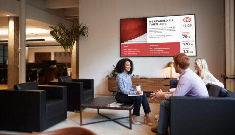 playipp-mockup-lounge-article