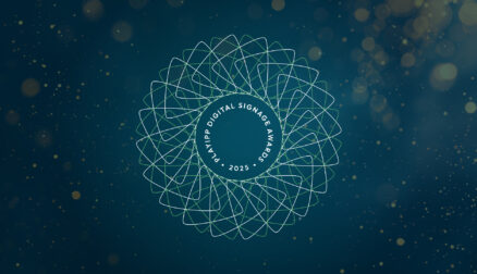 PLAYipp digital signage awards